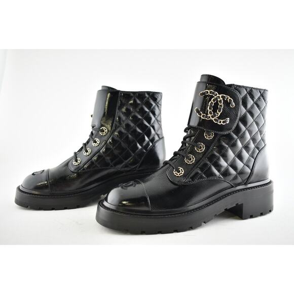Chanel 21A Black Shiny Patent Quilted Gold CC Chain Combat Ankle Short Boot 40 - Picture 9 of 11
